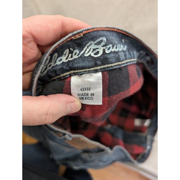 Eddie Bauer Jeans Mens 42x32 Blue Relaxed Fit Straight Leg Flannel Lined Denim - Picture 3 of 16